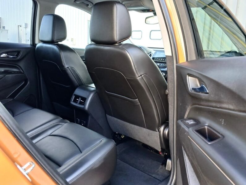 
								2018 Chevrolet Equinox Premier AWD SUV full									