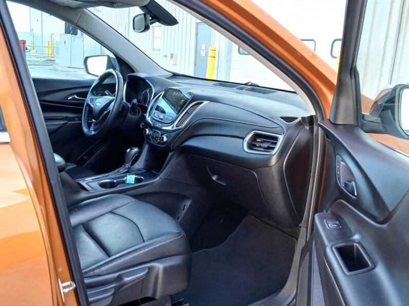 
								2018 Chevrolet Equinox Premier AWD SUV full									