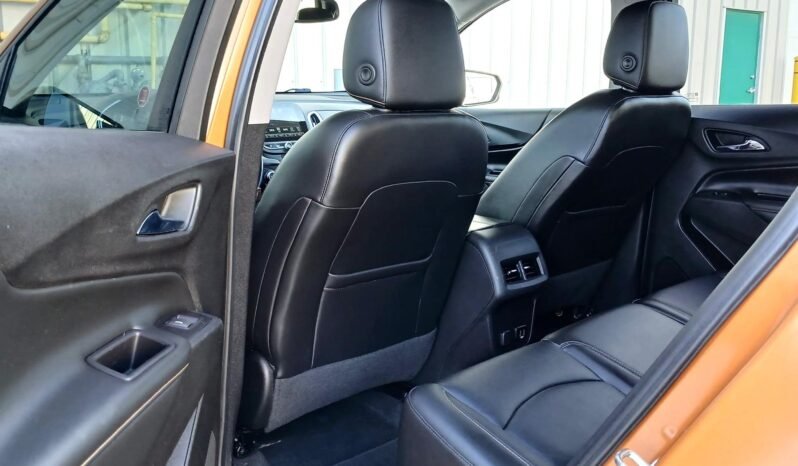 
								2018 Chevrolet Equinox Premier AWD SUV full									