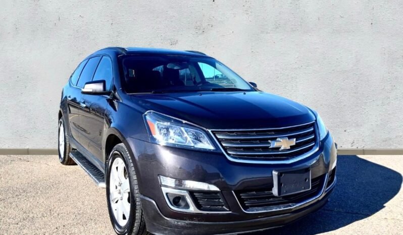 
								2017 Chevrolet Traverse LT AWD SUV full									