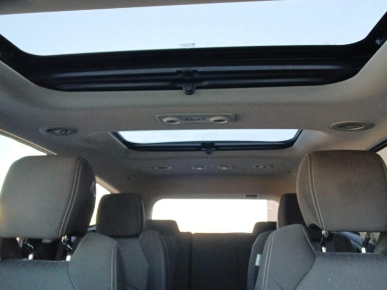 
								2017 Chevrolet Traverse LT AWD SUV full									