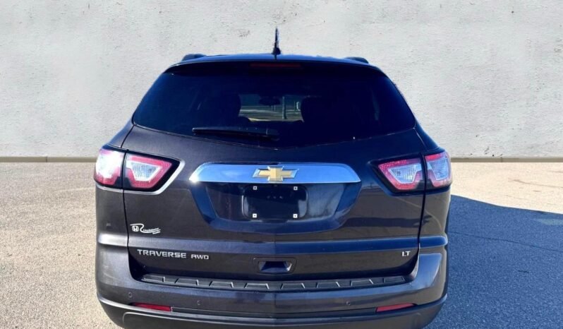 
								2017 Chevrolet Traverse LT AWD SUV full									