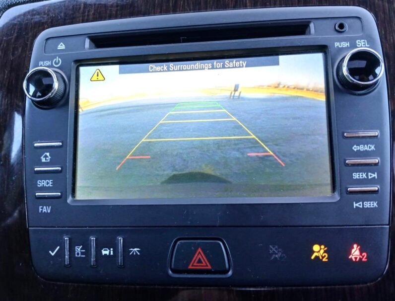 
								2017 Chevrolet Traverse LT AWD SUV full									