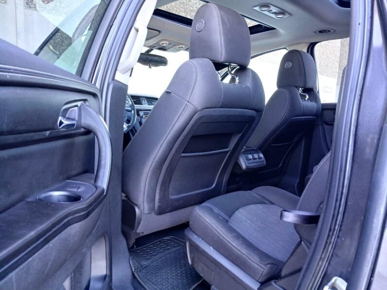 
								2017 Chevrolet Traverse LT AWD SUV full									