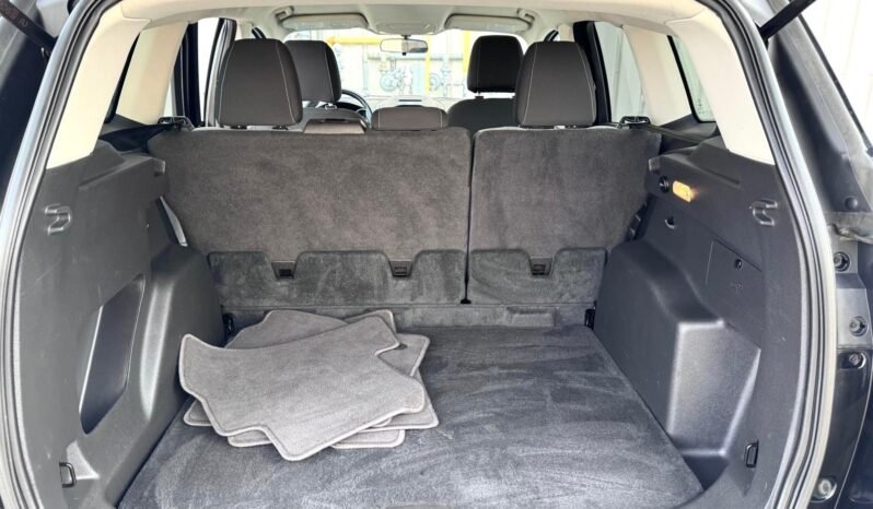 
								2015 Ford Escape AWD full									