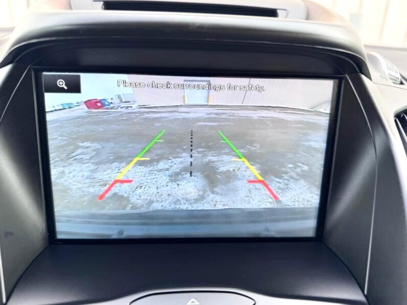 
								2015 Ford Escape AWD full									