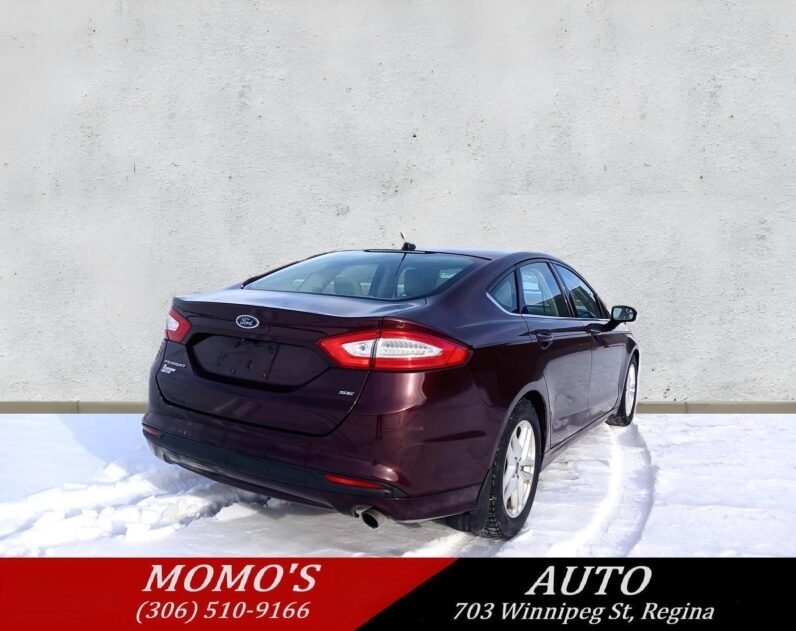 
								2013 Ford Fusion SE Sedan full									