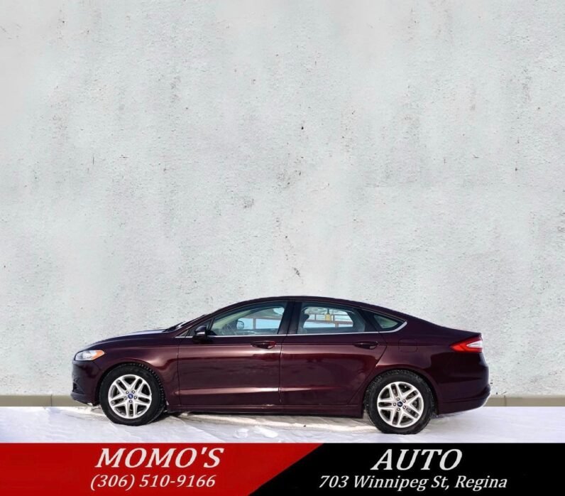 
								2013 Ford Fusion SE Sedan full									