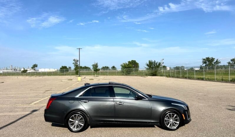
								2018 Cadillac CTS Premium AWD Sedan full									