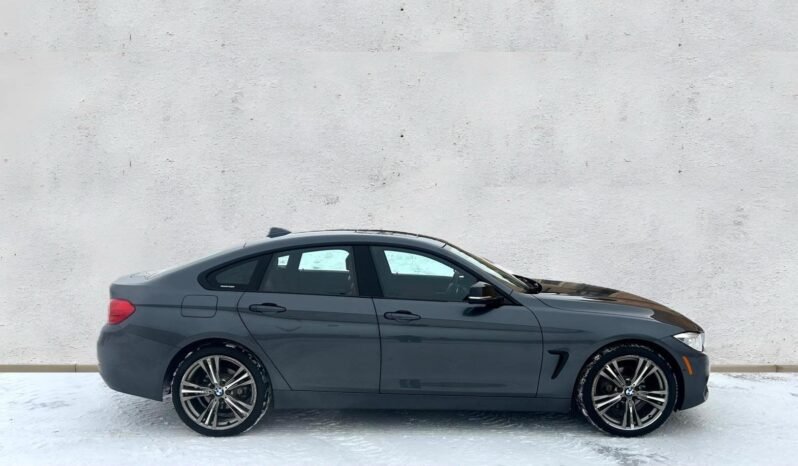 
								2016 BMW 428XI AWD GranCoupe full									