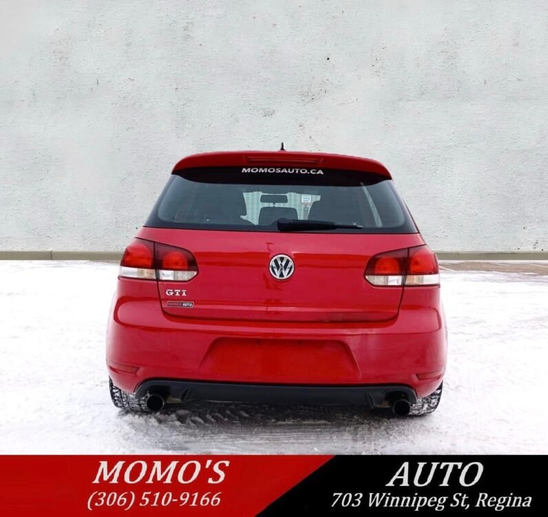 
								2013 Volkswagen Golf GTI Hatchback full									