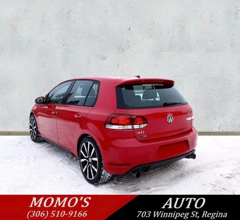 
								2013 Volkswagen Golf GTI Hatchback full									