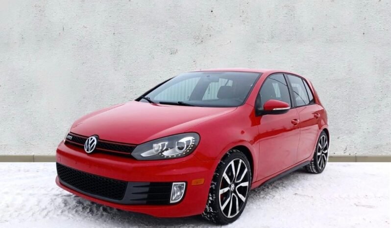
								2013 Volkswagen Golf GTI Hatchback full									