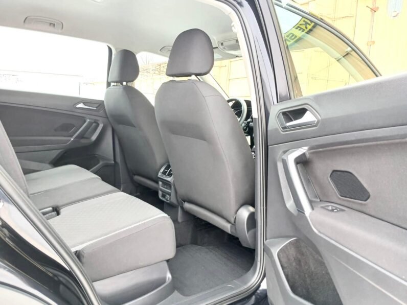 
								2020 Volkswagen Tiguan Trendline AWD SUV full									