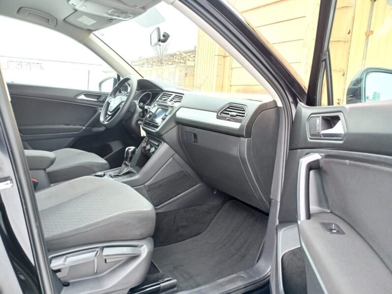 
								2020 Volkswagen Tiguan Trendline AWD SUV full									