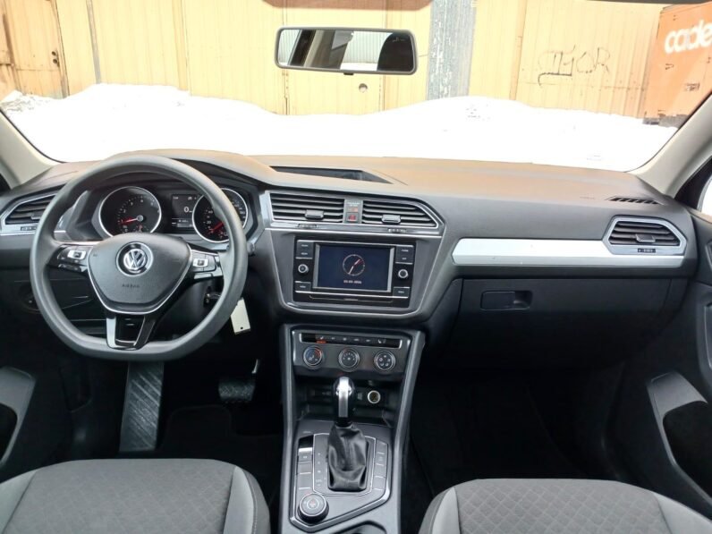 
								2020 Volkswagen Tiguan Trendline AWD SUV full									