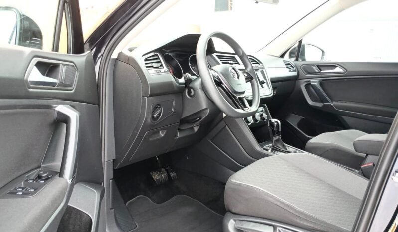 
								2020 Volkswagen Tiguan Trendline AWD SUV full									