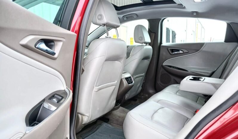 
								2016 Chevrolet Malibu LT Sedan full									