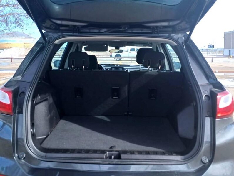 
								2018 Chevrolet Equinox AWD SUV full									