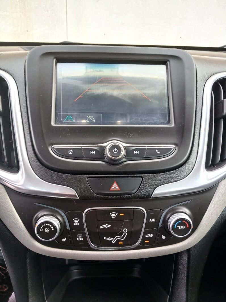 
								2018 Chevrolet Equinox AWD SUV full									