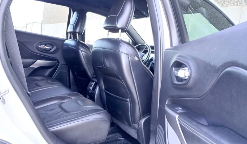 
								2019 Jeep Cherokee High-Altitude 4×4 SUV. full									