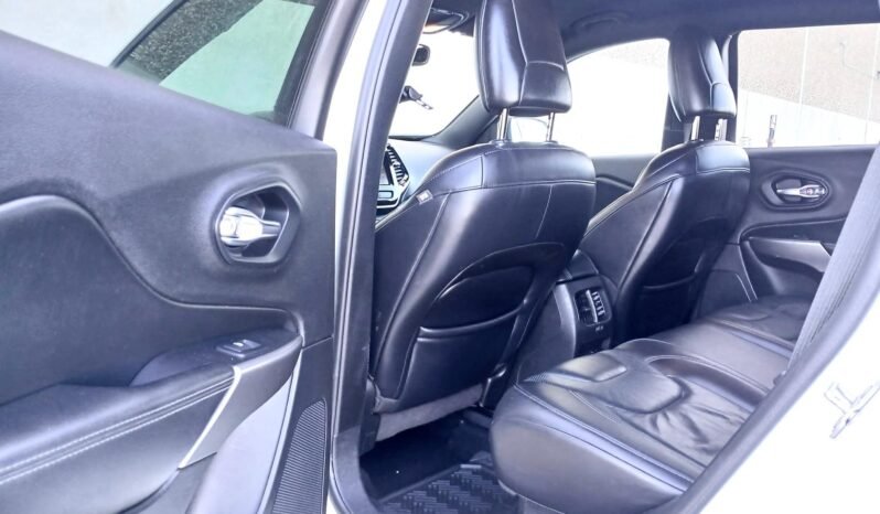 
								2019 Jeep Cherokee High-Altitude 4×4 SUV. full									