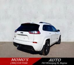 2019 Jeep Cherokee High-Altitude 4×4 SUV.