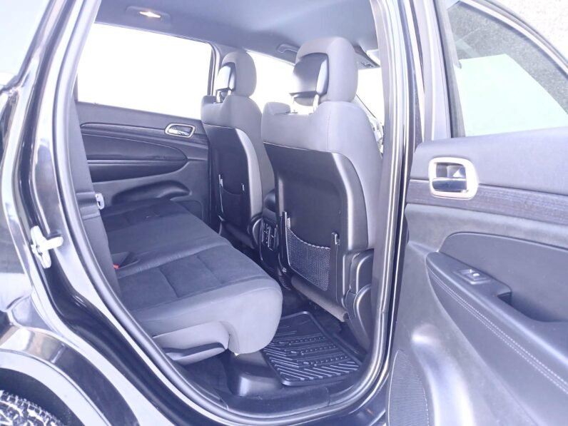 
								2014 Jeep Grand Cherokee Laredo 4×4 SUV. full									