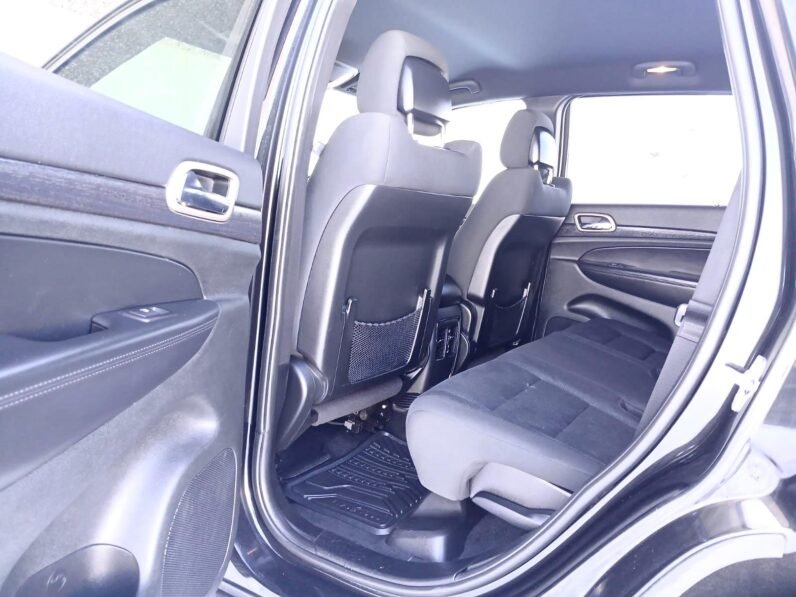 
								2014 Jeep Grand Cherokee Laredo 4×4 SUV. full									