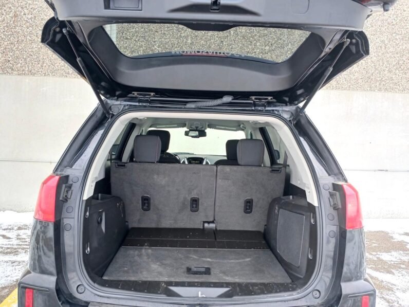 
								2017 GMC Terrain SLE AWD SUV full									