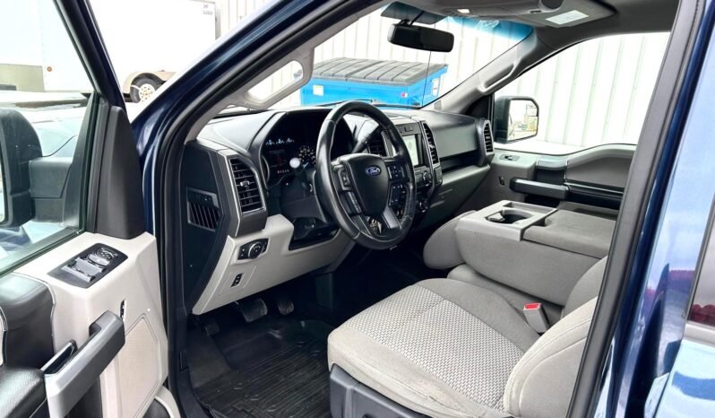 
								2017 Ford F-150 XLT  Crewcab 4×4 Pickup Truck full									