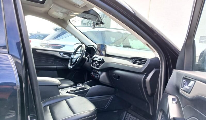 
								2021 Ford Escape SEL AWD SUV. full									