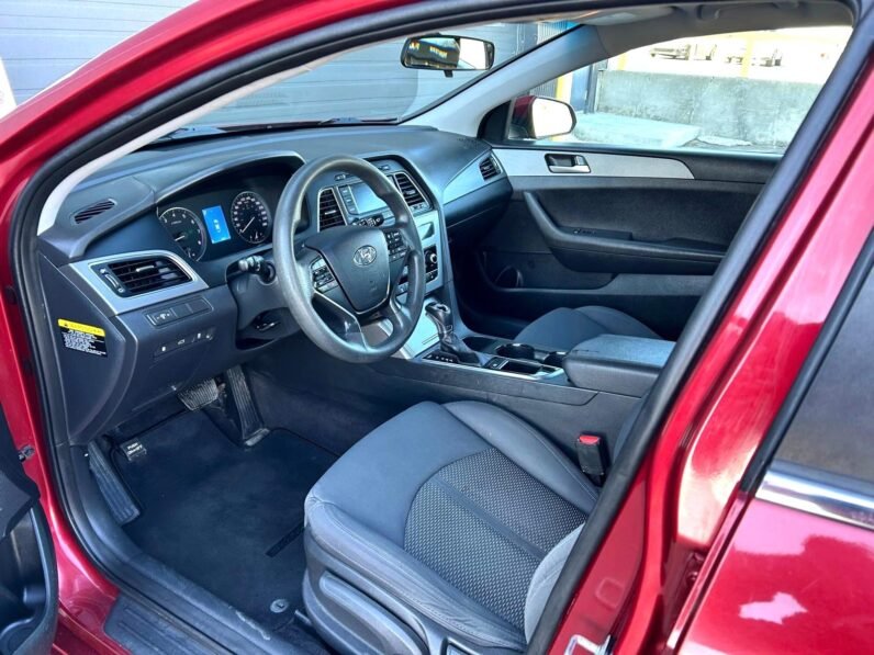 
								2016 Hyundai Sonata Sedan full									