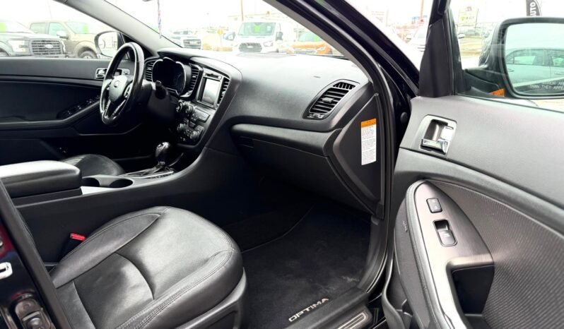 
								2013 Kia Optima Limited Hybrid Sedan full									