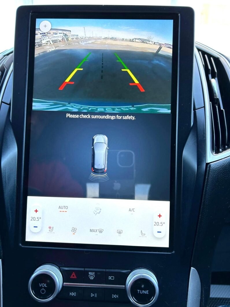 
								2022 Ford Edge SEL AWD SUV full									