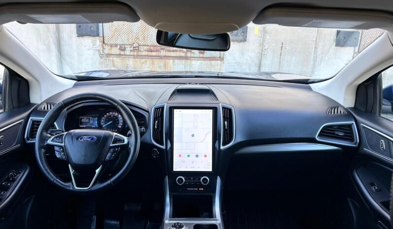 
								2022 Ford Edge SEL AWD SUV full									