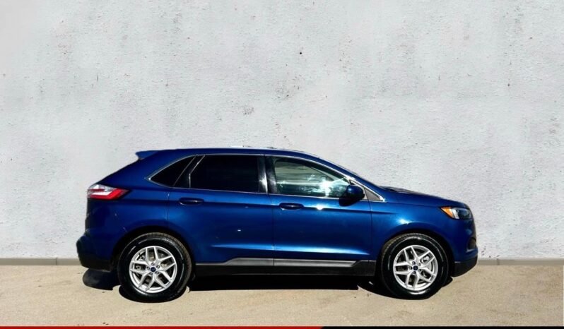 
								2022 Ford Edge SEL AWD SUV full									