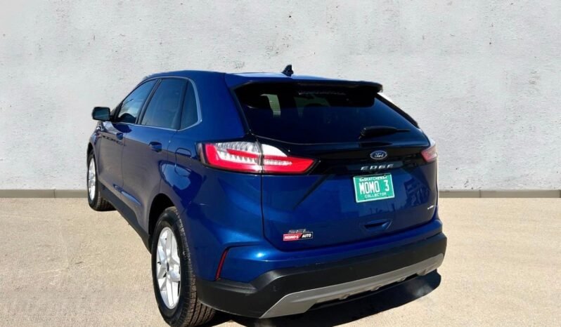 
								2022 Ford Edge SEL AWD SUV full									