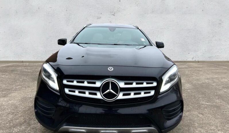 
								2018 Mercedes GLA250 4MATIC AWD SUV full									