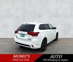 2018 Mitsubishi Outlander Limited PHEV AWD SUV