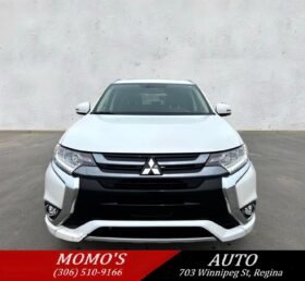 2018 Mitsubishi Outlander Limited PHEV AWD SUV
