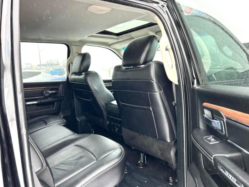 
								2017 Dodge Ram 1500 Eco-Diesel Laramie 4×4 Pickup Truck full									