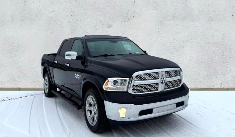 
								2017 Dodge Ram 1500 Eco-Diesel Laramie 4×4 Pickup Truck full									