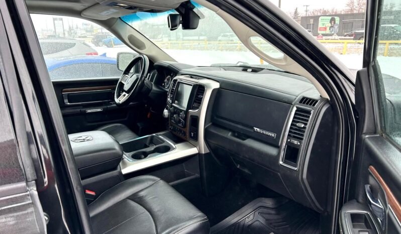 
								2017 Dodge Ram 1500 Eco-Diesel Laramie 4×4 Pickup Truck full									