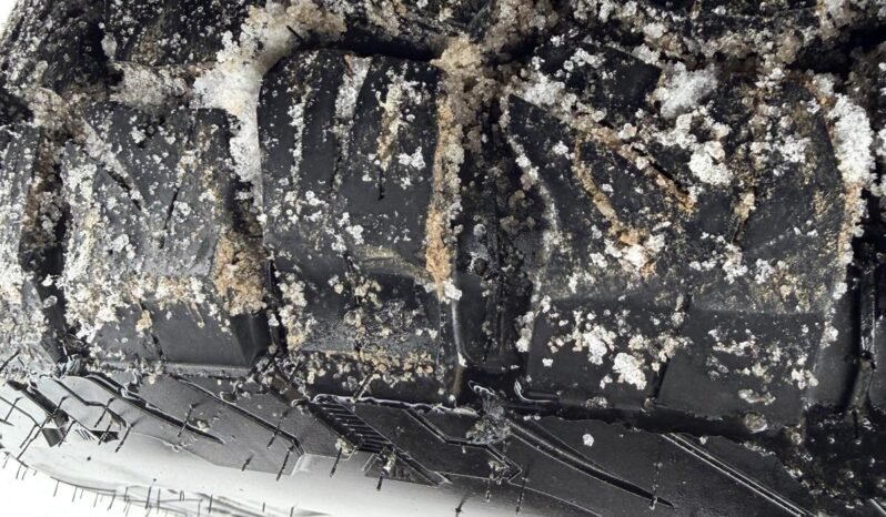 
								2017 Dodge Ram 1500 Eco-Diesel Laramie 4×4 Pickup Truck full									