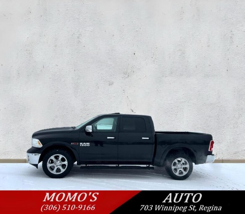 
								2017 Dodge Ram 1500 Eco-Diesel Laramie 4×4 Pickup Truck full									