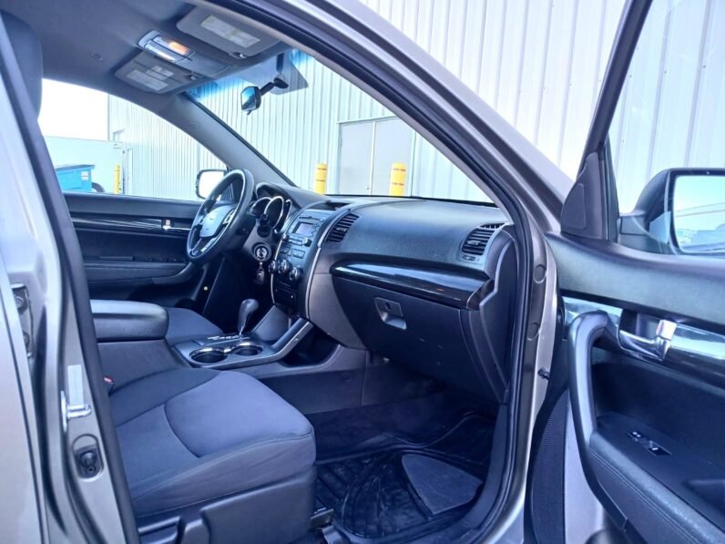 
								2013 Kia Sorento AWD SUV full									