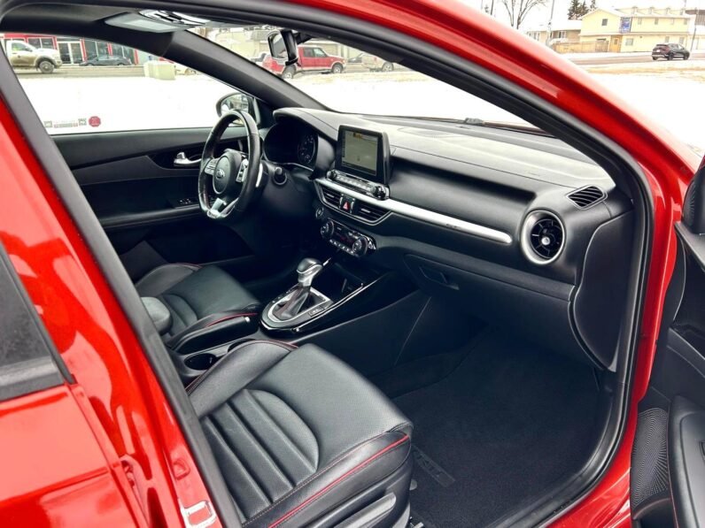 
								2021 Kia Forte GT Sedan full									