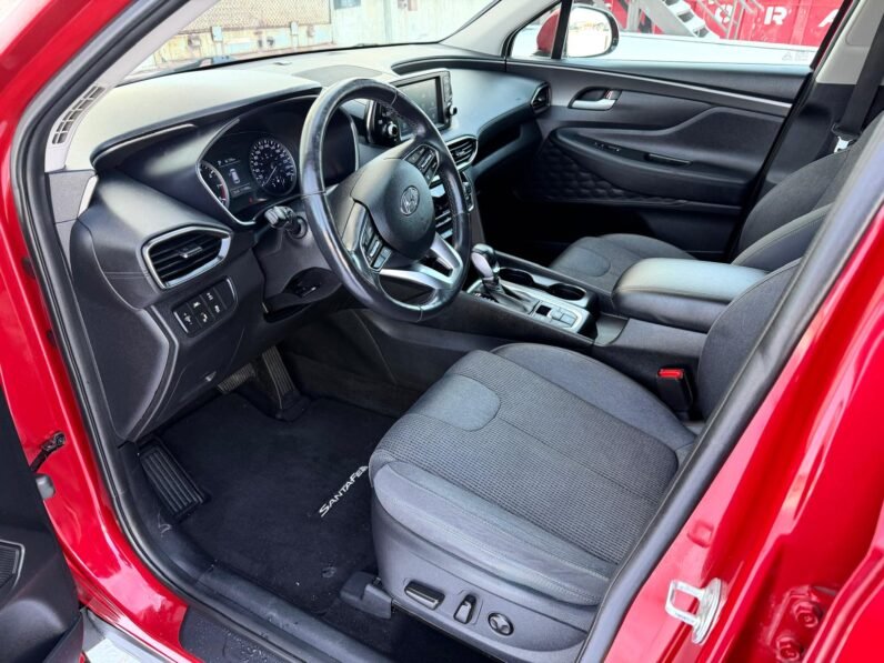 
								2019 Hyundai Santa Fe Essential AWD SUV full									