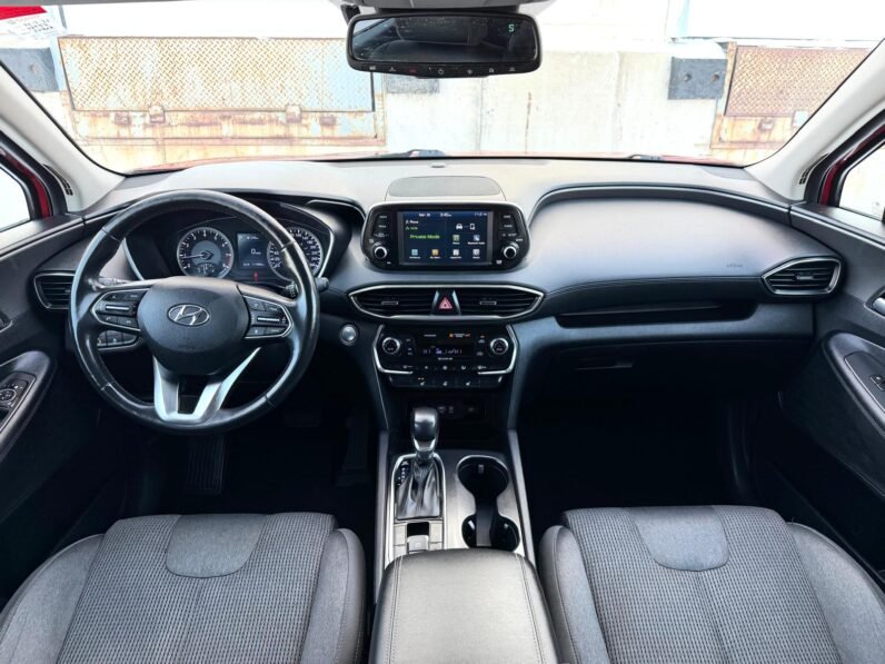 
								2019 Hyundai Santa Fe Essential AWD SUV full									